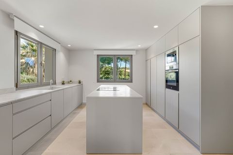Villa a Las Chapas, Malaga, Las Chapas - € 3.900.000 | Ref: R5288593 - foto 14