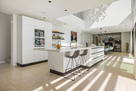 Villa a Benahavis, Malaga, Benahavis - € 4.950.000 | Ref: RLA005V5 - foto 4