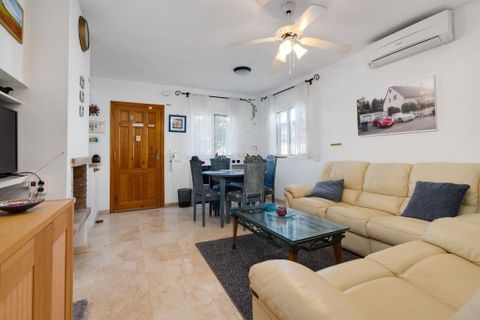 Rækkehus i Punta Prima, Alicante, Punta Prima - € 236.000 | Ref: THKAM-02140-4512 - foto 11