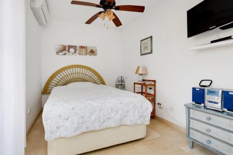 Rækkehus i Punta Prima, Alicante, Punta Prima - € 236.000 | Ref: THKAM-02140-4512 - foto 29