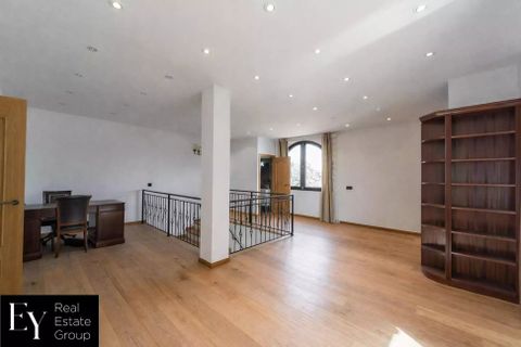 Villa a Empuriabrava, Gerona, Empuriabrava - € 1.590.000 | Ref: EMP-01 - foto 11