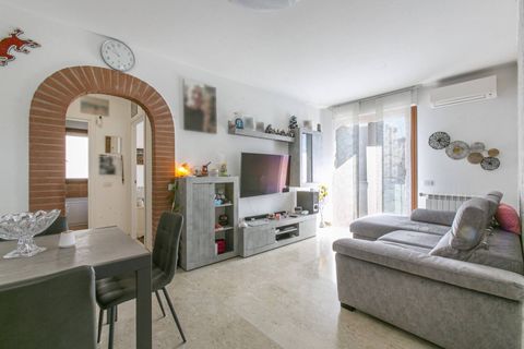 Leilighet i Pomezia, Rome, Pomezia - € 99 000 | Ref: 1001-105 - foto 32