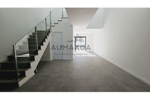 Villa a Quelfes, Faro, Quelfes - € 460.000 | Ref: CAS_108 - foto 2