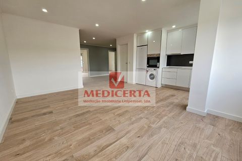 Lejlighed i Amadora, Lisbon, Amadora - € 349.000 | Ref: A3599P - foto 2