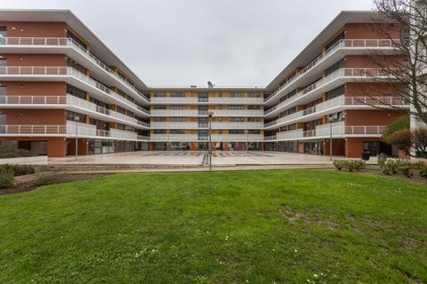 Erhvervsejendom i Carnaxide, Lisbon, Carnaxide - € 450.000 | Ref: C0379-00987 - foto 10