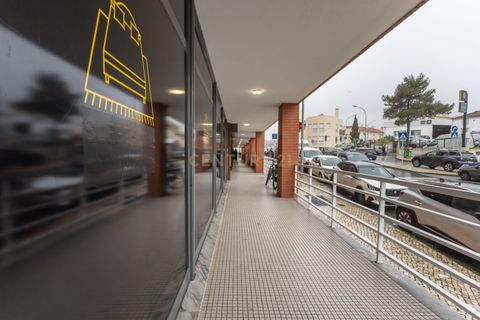 Erhvervsejendom i Carnaxide, Lisbon, Carnaxide - € 450.000 | Ref: C0379-00987 - foto 13