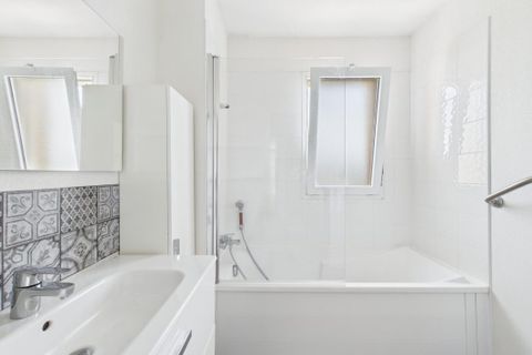 Lejlighed i Ajaccio, Corse-du-Sud, Ajaccio - € 299.000 | Ref: VA12452-MAXIMMO - foto 14