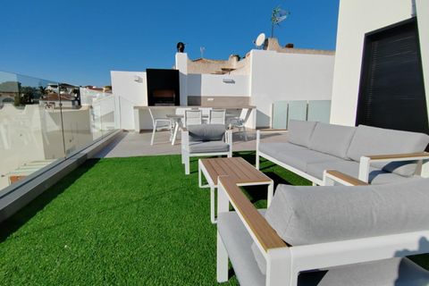 Villa a Torrevieja, Alicante, Torrevieja - € 750.000 | Ref: MOVE-259/13477 - foto 4