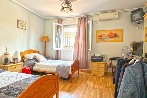 Villa i Torrevieja, Alicante, Torrevieja - € 610.000 | Ref: MOVE-96/13477 - foto 33