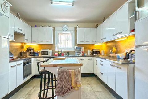 Villa i Torrevieja, Alicante, Torrevieja - € 610.000 | Ref: MOVE-96/13477 - foto 36