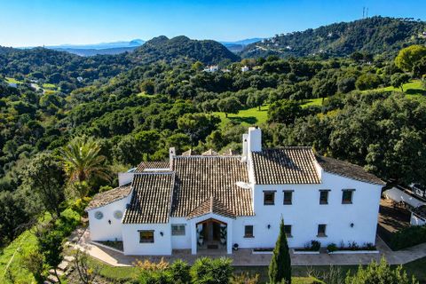 Finca i Casares, Malaga, Casares - € 1.400.000 | Ref: DPIe38718 - foto 2
