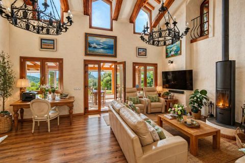 Finca i Casares, Malaga, Casares - € 1.400.000 | Ref: DPIe38718 - foto 6