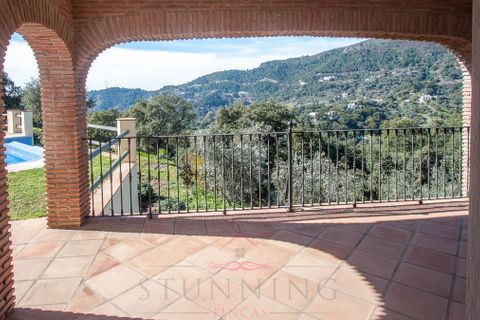 Finca i Casares, Malaga, Casares - € 1.645.000 | Ref: DPIe38788 - foto 10