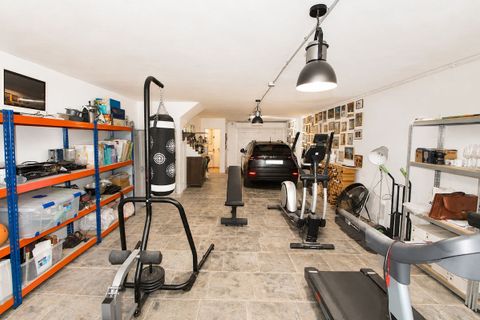 Stadthaus in Marbella, Malaga, Marbella - € 875.000 | Ref: DPIc344458 - Foto 29