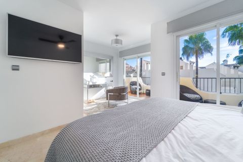 Villa a Costabella, Malaga, Costabella - € 775.000 | Ref: DPIc347178 - foto 10