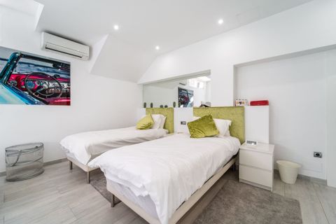 Villa a Costabella, Malaga, Costabella - € 775.000 | Ref: DPIc347178 - foto 38