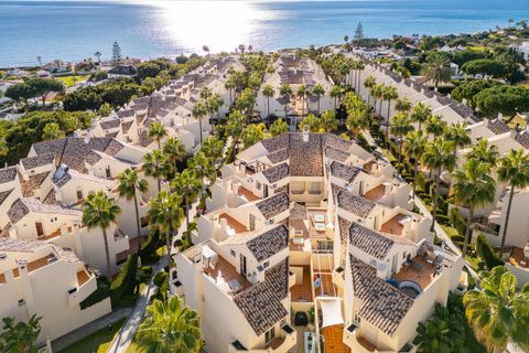 Villa a Costabella, Malaga, Costabella - € 775.000 | Ref: DPIc347178 - foto 47
