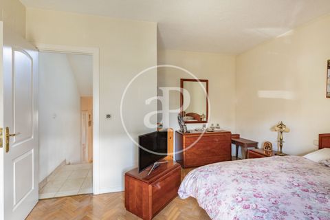 Villa i Madrid, Madrid, Madrid - € 980.000 | Ref: VMO2601008 - foto 28