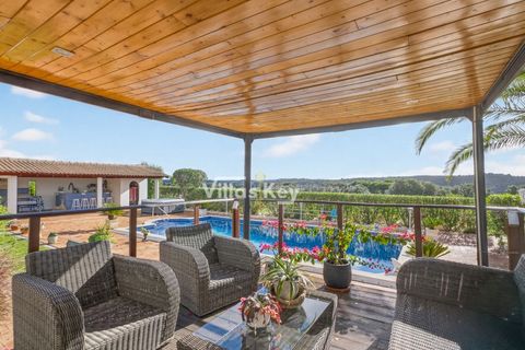 Villa a Bensafrim, Faro, Bensafrim - € 1.150.000 | Ref: V999 - foto 9