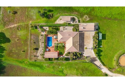 Villa a Bensafrim, Faro, Bensafrim - € 1.150.000 | Ref: V999 - foto 32