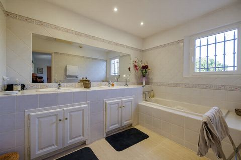 Villa a Saint-Cannat, Bouches-du-Rhone, Saint-Cannat - € 1.295.000 | Ref: HH-16021921 - foto 9