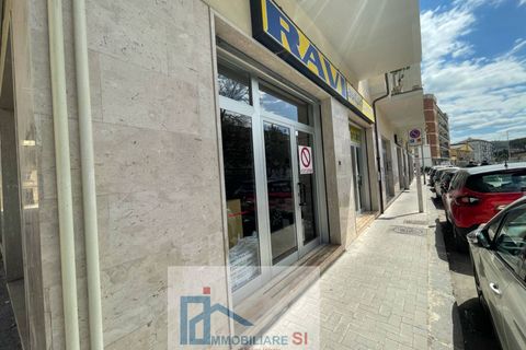 Erhvervsejendom i Benevento, Benevento, Benevento - € 200.000 | Ref: SI56 - foto 3