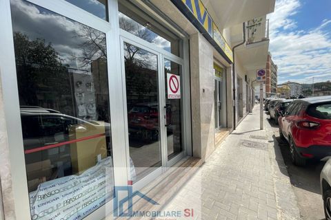 Erhvervsejendom i Benevento, Benevento, Benevento - € 200.000 | Ref: SI56 - foto 4
