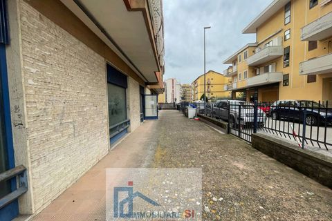 Erhvervsejendom i Benevento, Benevento, Benevento - € 650.000 | Ref: SI178 - foto 11