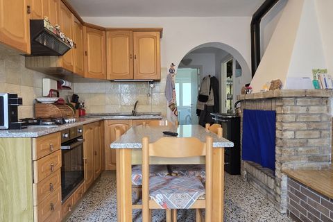 Villa a Castelli, Teramo, Castelli - € 135.000 | Ref: 1841396 - foto 24