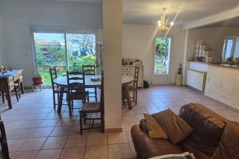 Rækkehus i Arles, Bouches-du-Rhone, Arles - € 362.000 | Ref: VM1066-ACTIVPATRIMONIA - foto 3