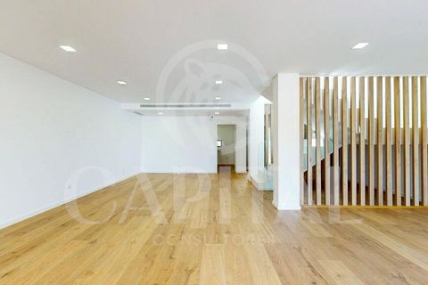 Rækkehus i Loures, Lisbon, Loures - € 797.500 | Ref: 70198 - foto 4