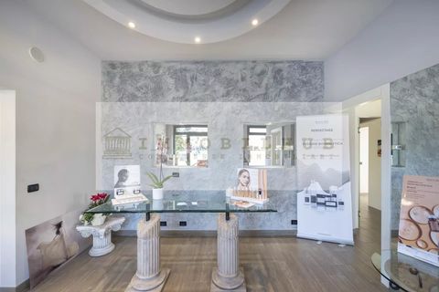 Erhvervsejendom i Triuggio, Monza and Brianza, Triuggio - € 158.000 | Ref: Ser069A - foto 1