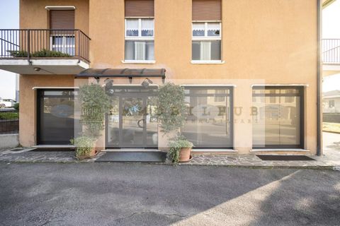 Erhvervsejendom i Triuggio, Monza and Brianza, Triuggio - € 158.000 | Ref: Ser069A - foto 3