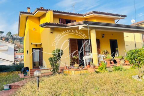 Villa a Massarosa, Lucca, Massarosa - € 560.000 | Ref: 2666 - foto 4