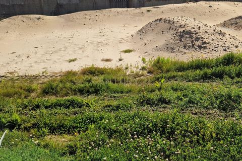 Helårsgrund i Espinho, Aveiro, Espinho - € 125.000 | Ref: C0496-00128 - foto 5