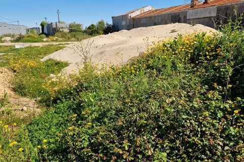 Helårsgrund i Espinho, Aveiro, Espinho - € 125.000 | Ref: C0496-00128 - foto 7