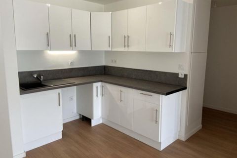 Wohnung in Corbeil-Essonnes, Essonne, Corbeil-Essonnes - € 990/Monat | Ref: 11051284 - Foto 2
