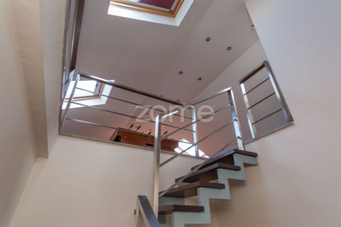 Villa a Oeiras, Lisbon, Oeiras - € 10.500/mes | Ref: ZMPT582919 - foto 44