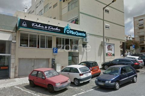 Erhvervsejendom i Matacaes, Lisbon, Matacaes - € 150.000 | Ref: ZMPT575611 - foto 1