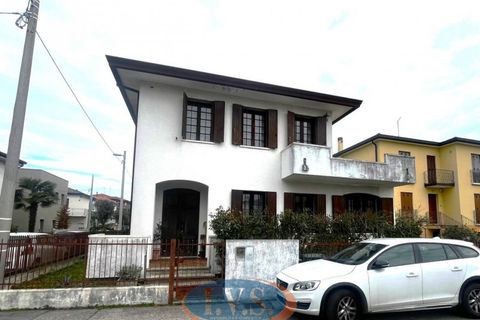 Villa i Padua, Padua, Padua - € 460.000 | Ref: TT228 - foto 3