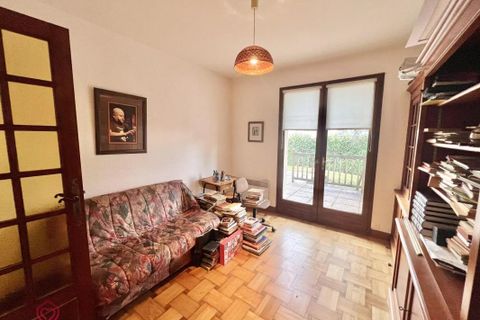 Villa a Foix, Ariege, Foix - € 443.000 | Ref: 2602 - foto 8