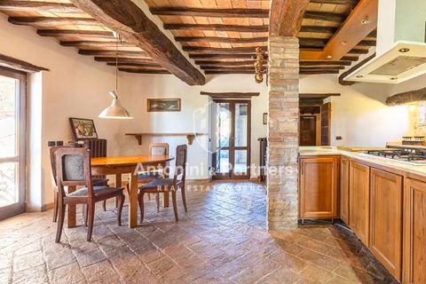 Villa i Todi, Perugia, Todi - € 1.550.000 | Ref: 68811 - foto 23