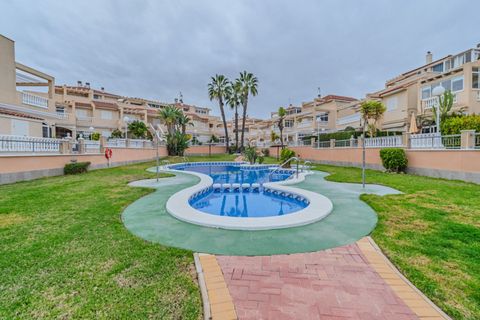 Villa i Orihuela, Alicante, Orihuela - € 265.000 | Ref: 87103659-813e-40fc-a - foto 1