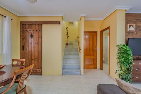 Villa i Orihuela, Alicante, Orihuela - € 265.000 | Ref: 87103659-813e-40fc-a - foto 8