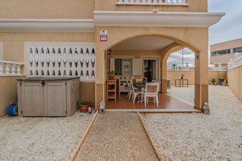 Villa i Orihuela, Alicante, Orihuela - € 265.000 | Ref: 87103659-813e-40fc-a - foto 34