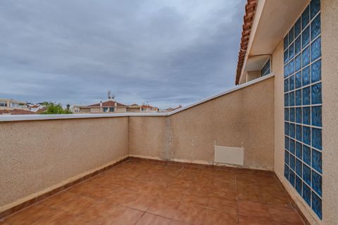 Villa i Orihuela, Alicante, Orihuela - € 265.000 | Ref: 87103659-813e-40fc-a - foto 29