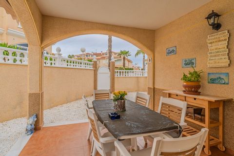 Villa i Orihuela, Alicante, Orihuela - € 265.000 | Ref: 87103659-813e-40fc-a - foto 32