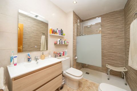 Lejlighed i Elche, Alicante, Elche - € 182.000 | Ref: 6a7a60d5-f0a8-47cd-9 - foto 23