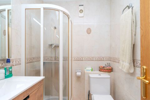 Lejlighed i Elche, Alicante, Elche - € 182.000 | Ref: 6a7a60d5-f0a8-47cd-9 - foto 28