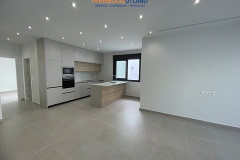 Villa i Almoradi, Alicante, Almoradi - € 359.900 | Ref: FBU19795 - foto 13